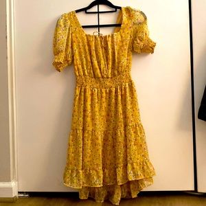 yellow dress